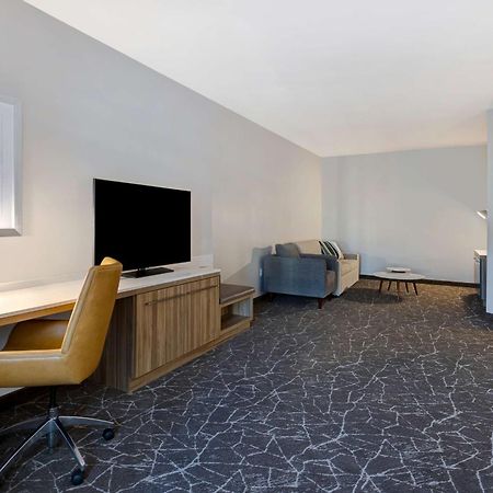 Hilton Garden Inn Anaheim Resort Экстерьер фото