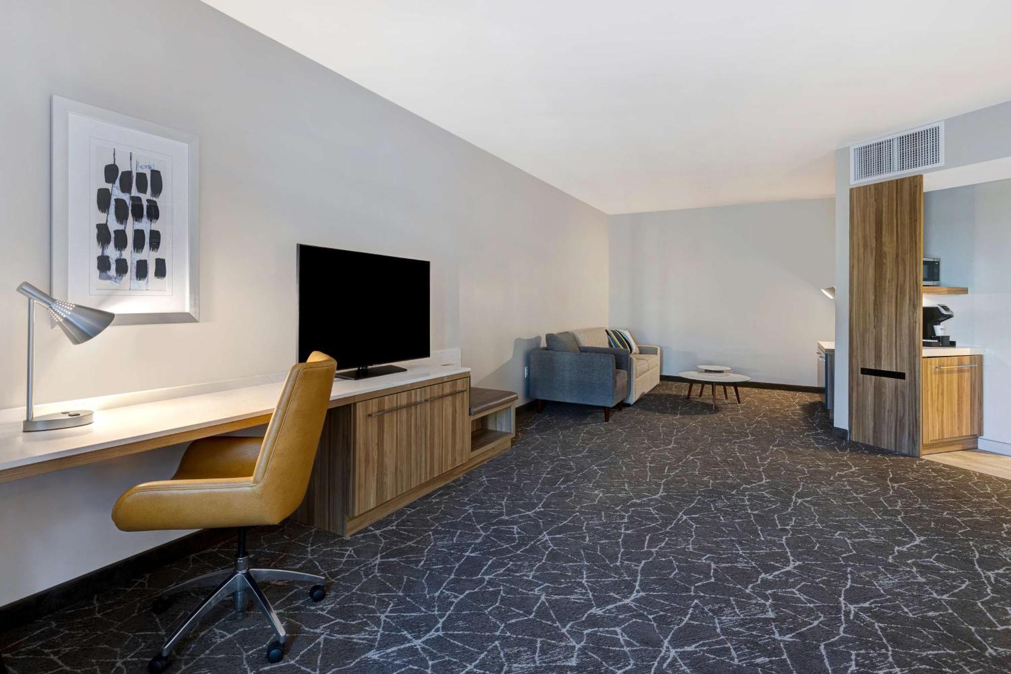 Hilton Garden Inn Anaheim Resort Экстерьер фото