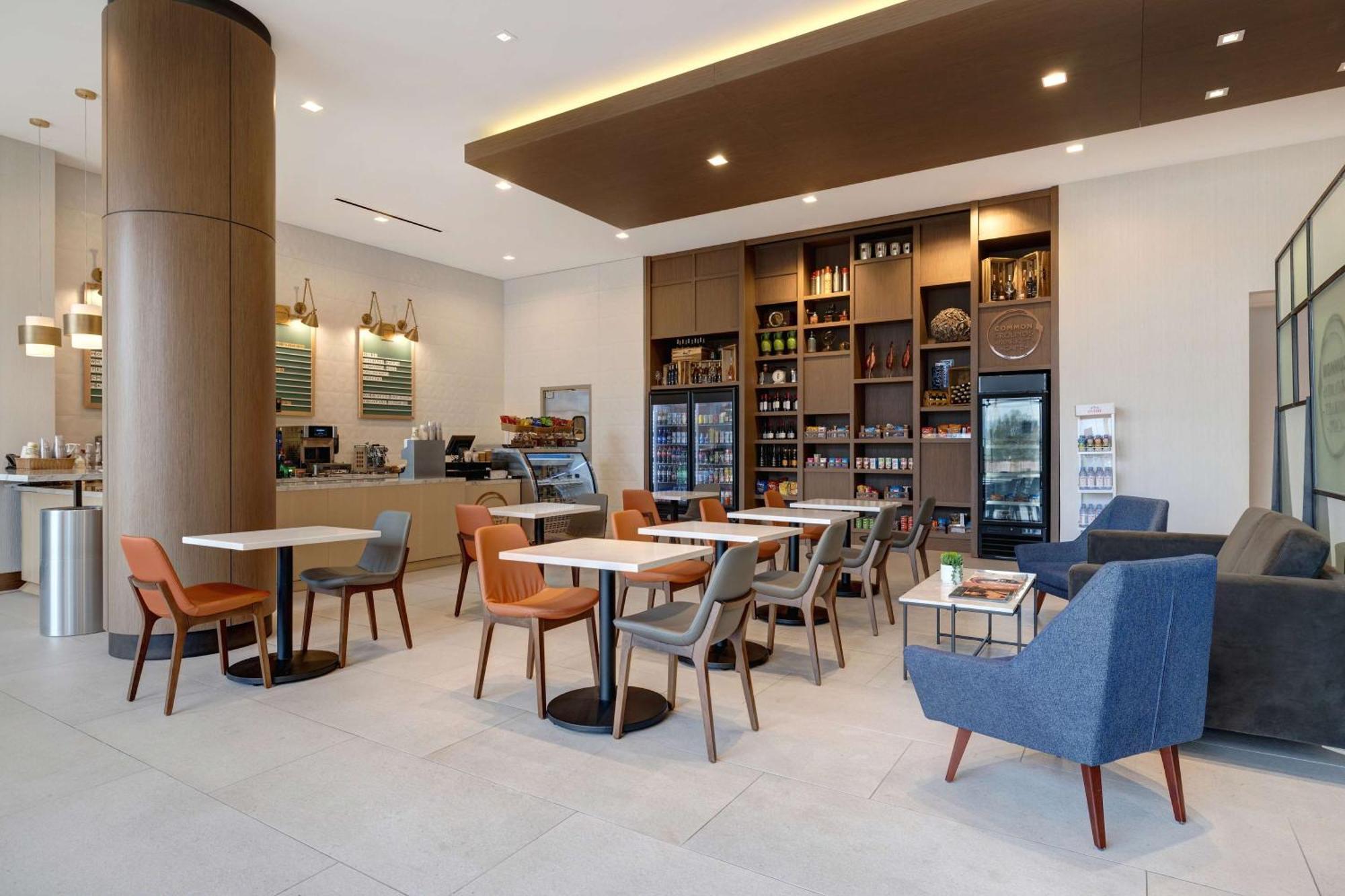 Hilton Garden Inn Anaheim Resort Экстерьер фото